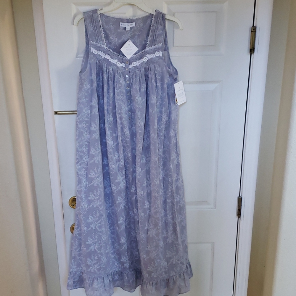 Nightgown